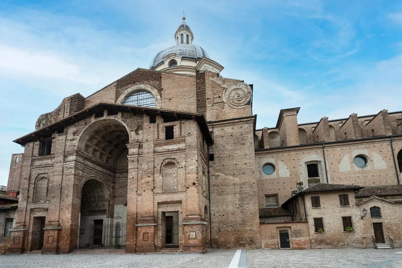 Hotel apartamentowy Dimore Al Te Mantua