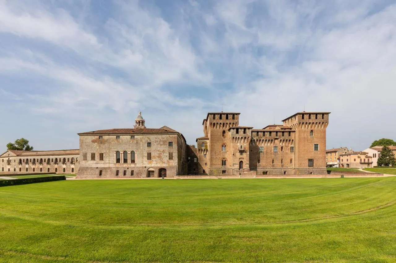Hotel apartamentowy Dimore Al Te Mantua